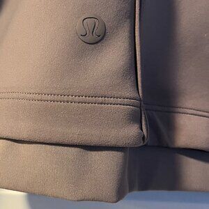 LULULEMON long sleeve active wear brown top XS